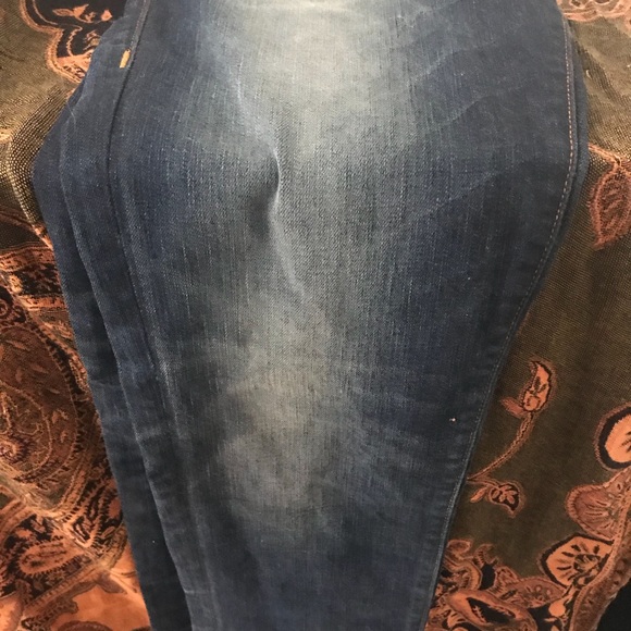 Gently used True Religion Jeans 34 inseam - Picture 2 of 5